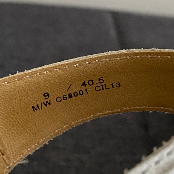 B.O.C. White Flower Cut Out Leather Cork Casual Summer Sandal- Sz-9 - Picture 11 of 16